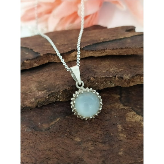 Natural White Moonstone Pendant-Birthstone Silver Pendant-Handmade Moonstone Pendant-Simple Pendant