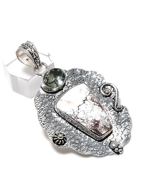 Natural Wild Horse, Peridot 925 Sterling Silver Jewelry Pendant 2.44"