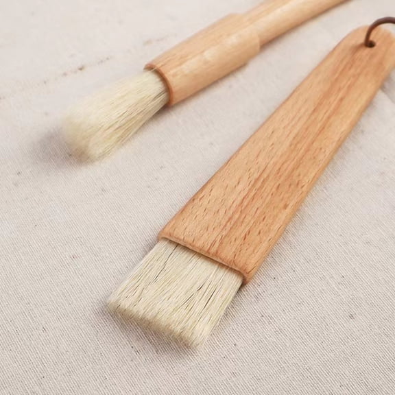 Natural Wood Handle Bristle Pastry Basting Brush, Round Food Grade Oil Brush for Cooking Baking BBQ, Flexible Smooth Bristles Even Liquid Application for Butter Sauce Egg Bread Cake Baking Tool