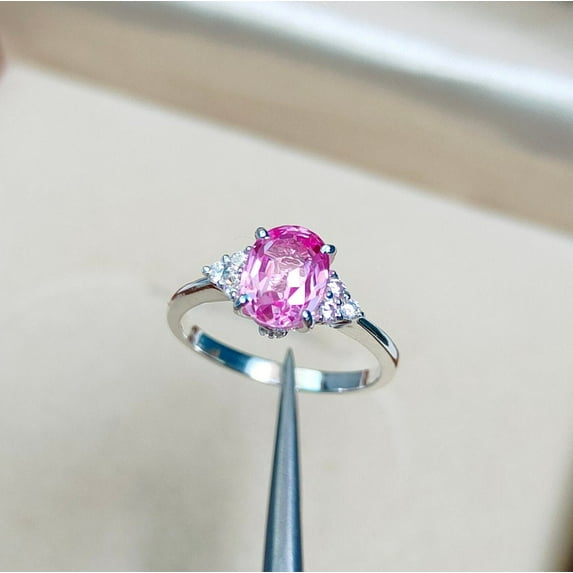 Natural pink sapphire ring, oval cut pink sapphire ring, 925 sterling silver ring, pink sapphire engagement ring, lab grown pink sapphire ring