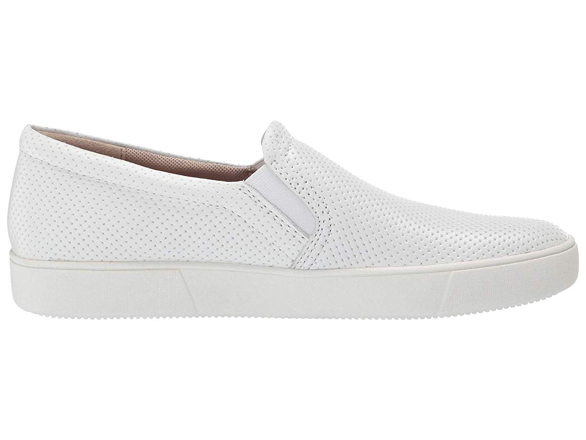Naturalizer sales marianne white
