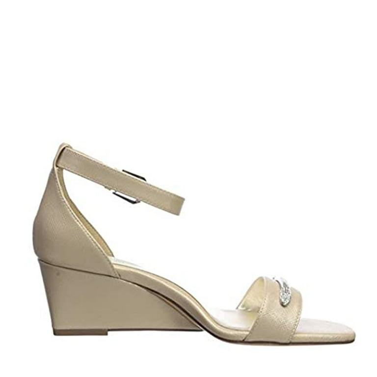 Naturalizer zenia hotsell wedge sandal