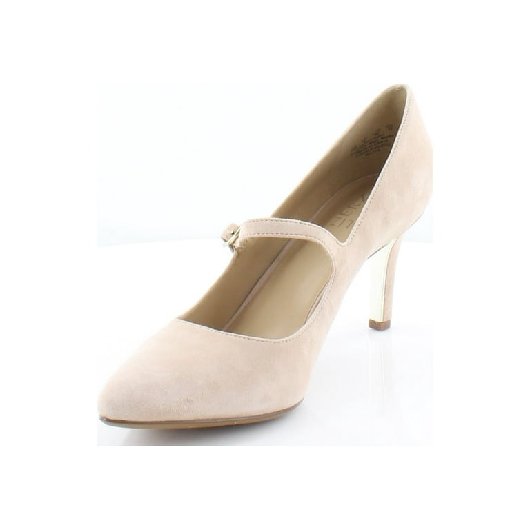 Naiya naturalizer clearance