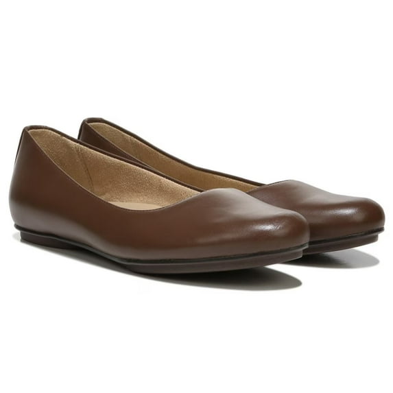 Naturalizer Women's Maxwell Round Toe Slip-On Ballet Flats Cocoa Brown Leather 10N