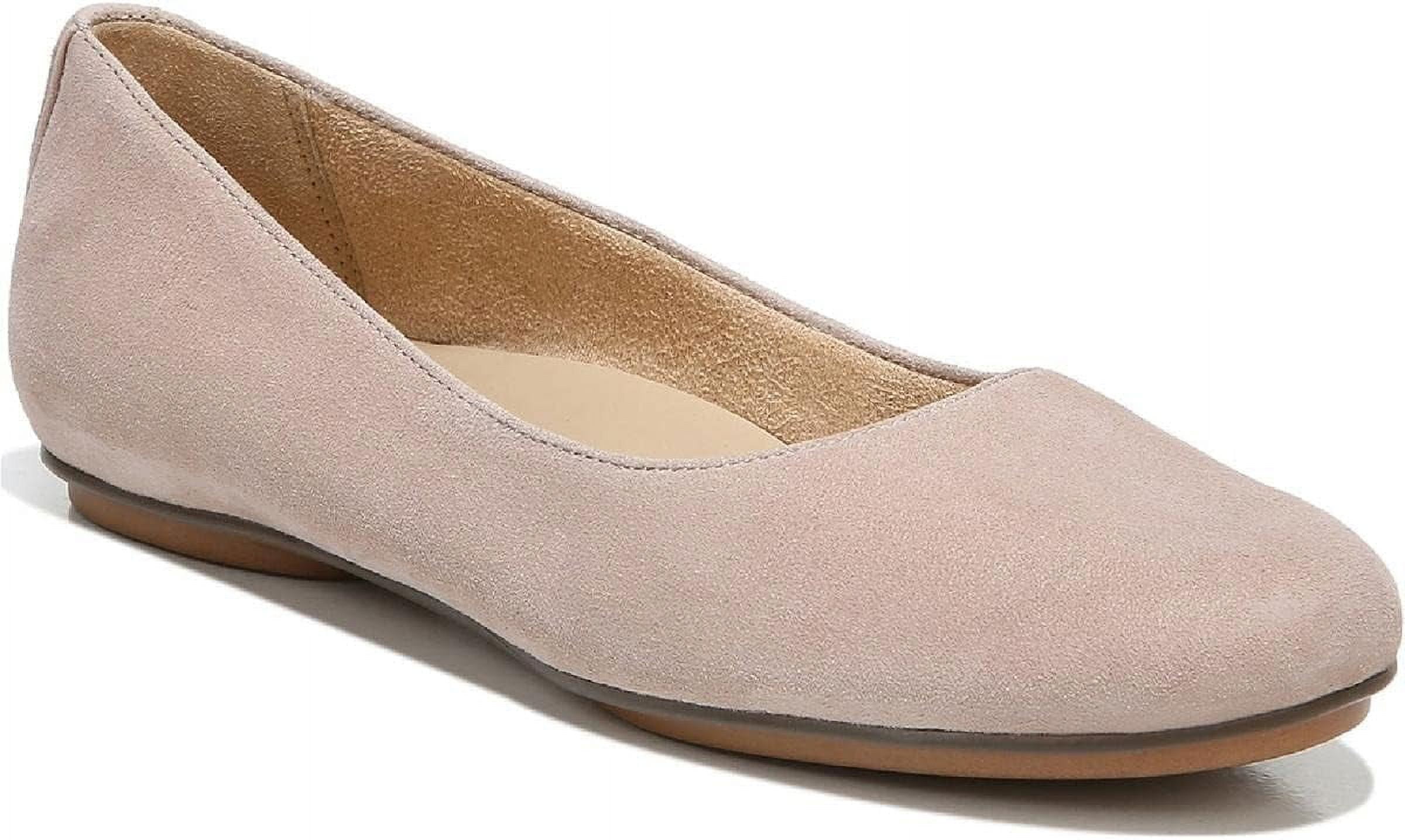 Naturalizer Women's Maxwell Round Toe Slip-On Ballet Flats Cafe