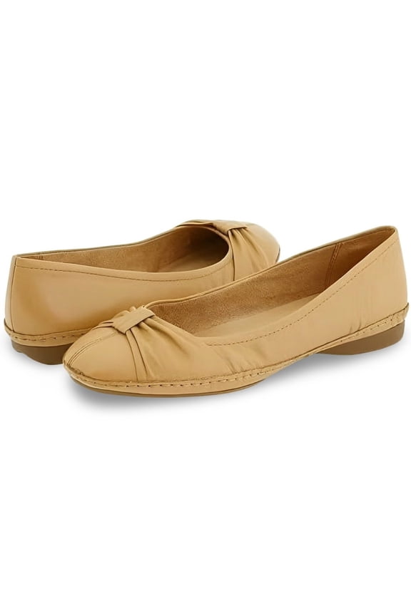 Women's Quirk flat slip on loafers Tan Leather 11W