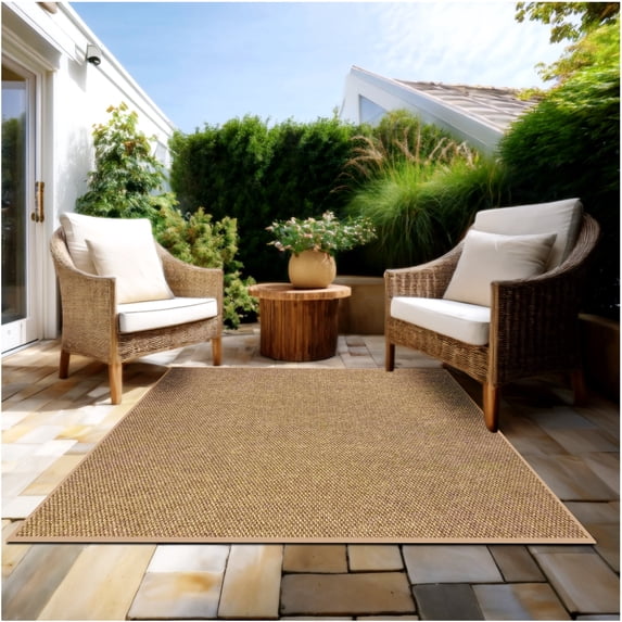 Koeckritz Rugs 5'x5' Soft Indoor/Outdoor Chestnut Bound Area Rug Lightweight, Easy to Clean & Move