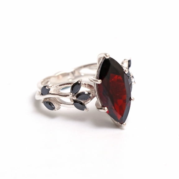 PILWALS  Red Garnet Cocktail Rings 925 Sterling, Sterling Silver