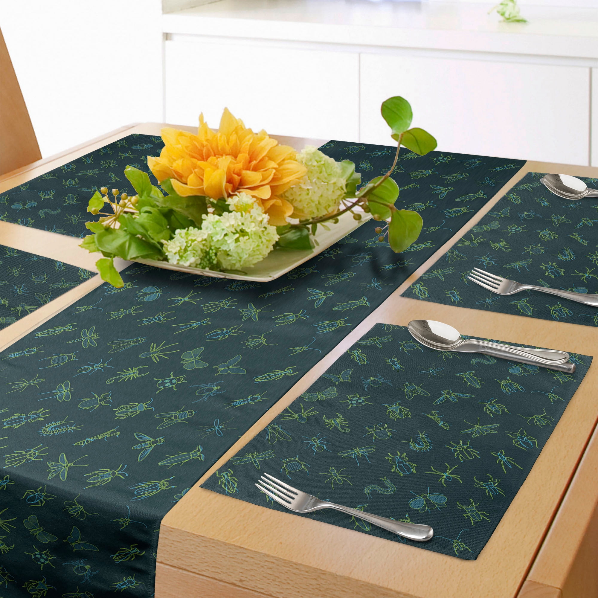Nature Table Runner & Placemats, Outline Drawings of Greenery Motifs