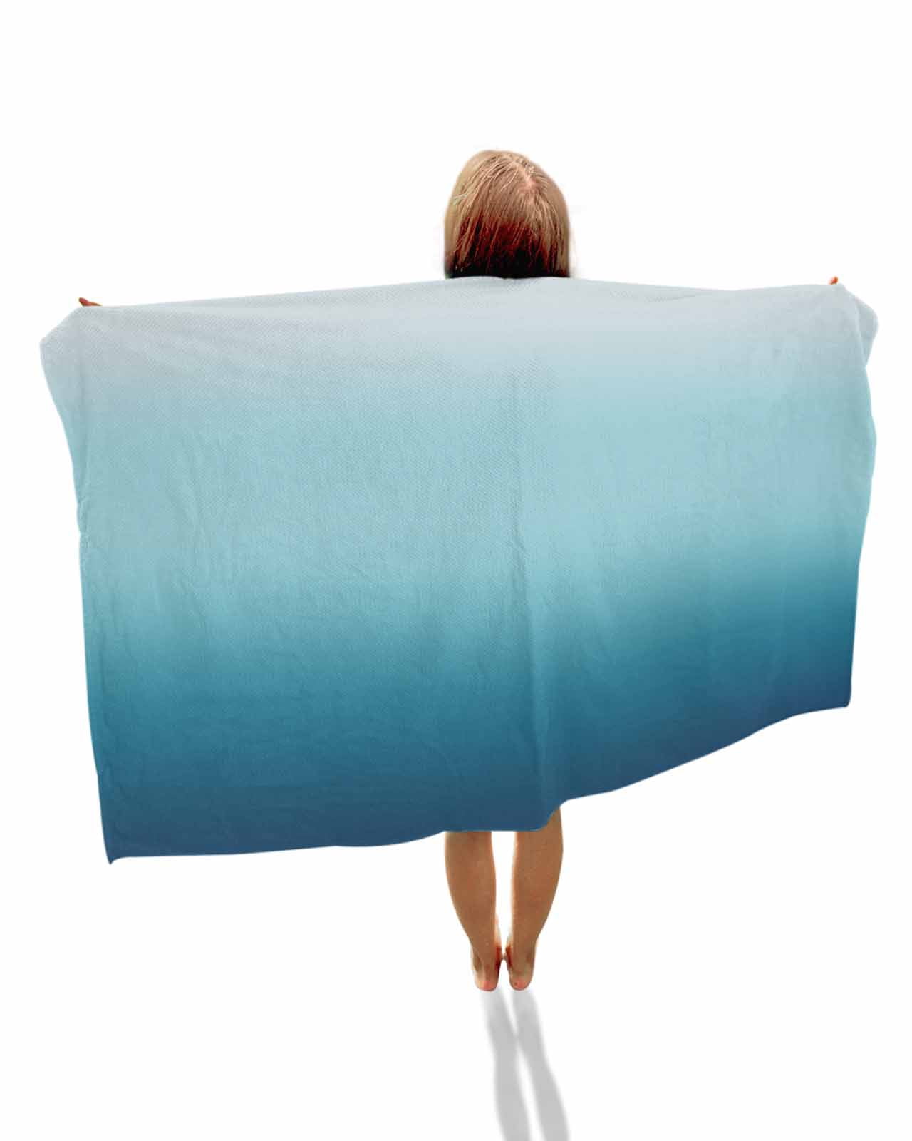 Navy Blue Ombre Beach Towels Oversized Super Absorbent, Teal White Gradient Modern Abstract Art Lightweight Bath Towel Quick Dry Sets For Bathroom/Pool/Rv Camping/Beach Play/Gym Room/Picnic 35"x70"