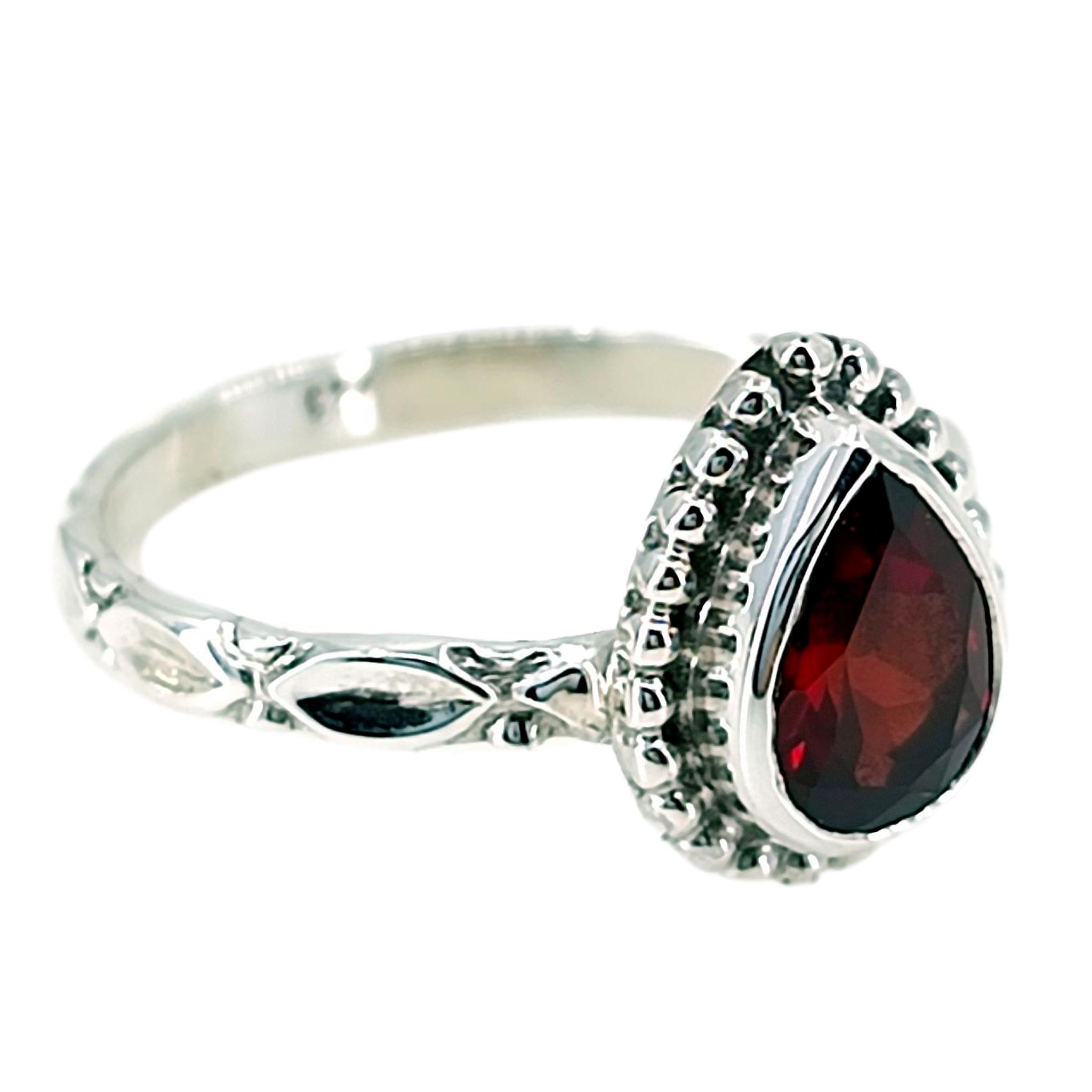 Navya Craft Garnet 925 Sterling Silver Handmade Women Statement Ring ...