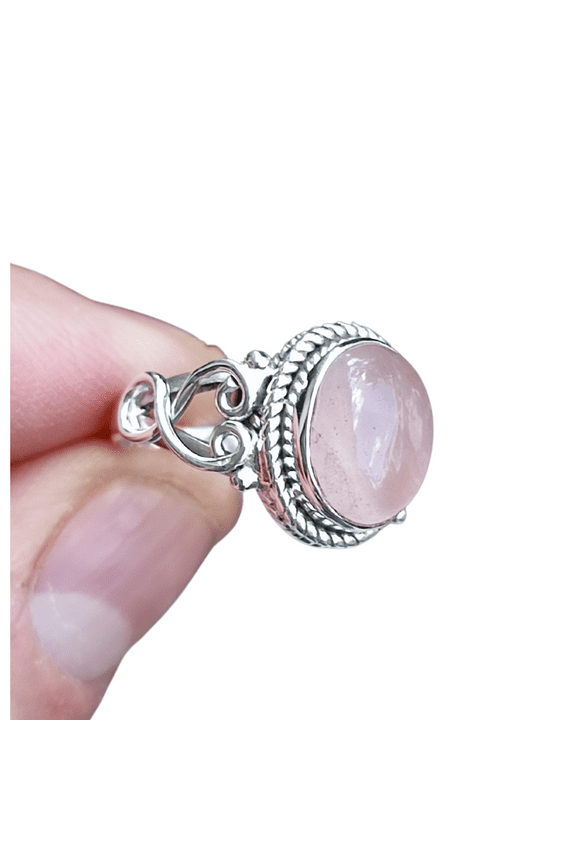 Navya Craft Rose Quartz Oval Sterling Silver Handmade Pink Gemstone Statement Women Ring Size 6.0