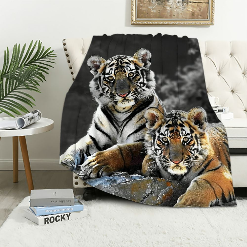 Soft Tiger Cowl main image 1