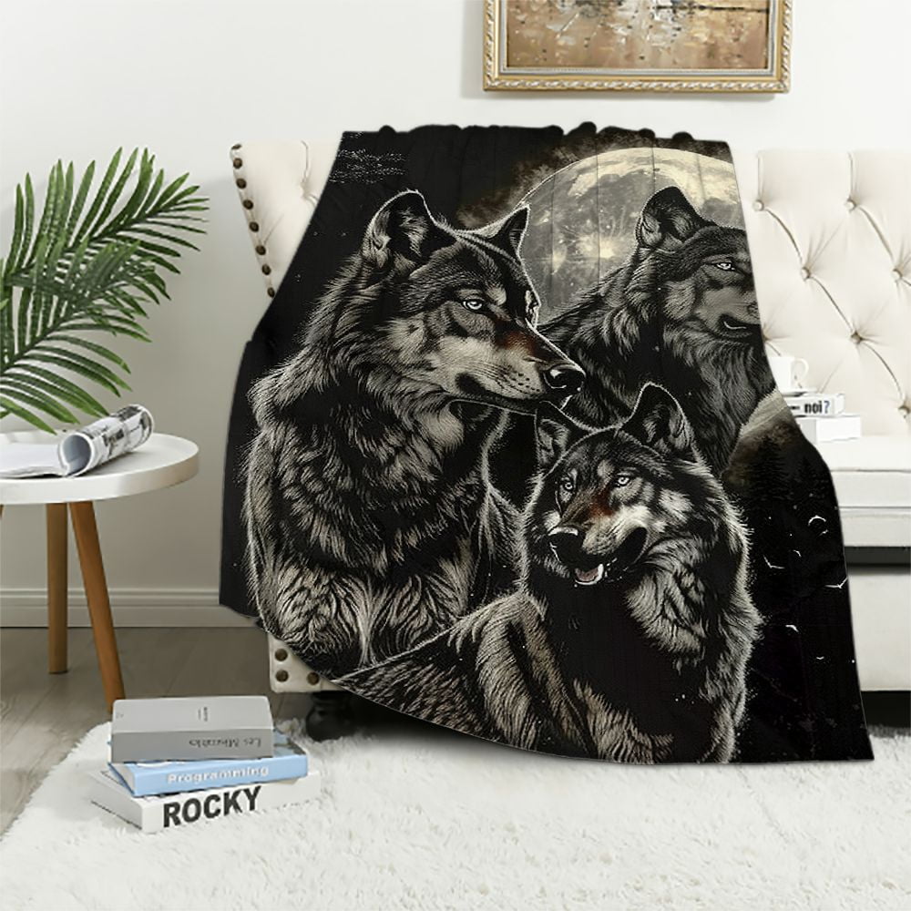 Sacred Wolf Quilted Blanket NCU0TH139 main image 0