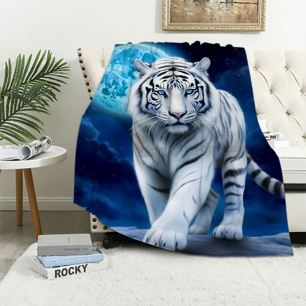 Lakota Skys Plush Throw Blanket main image 1