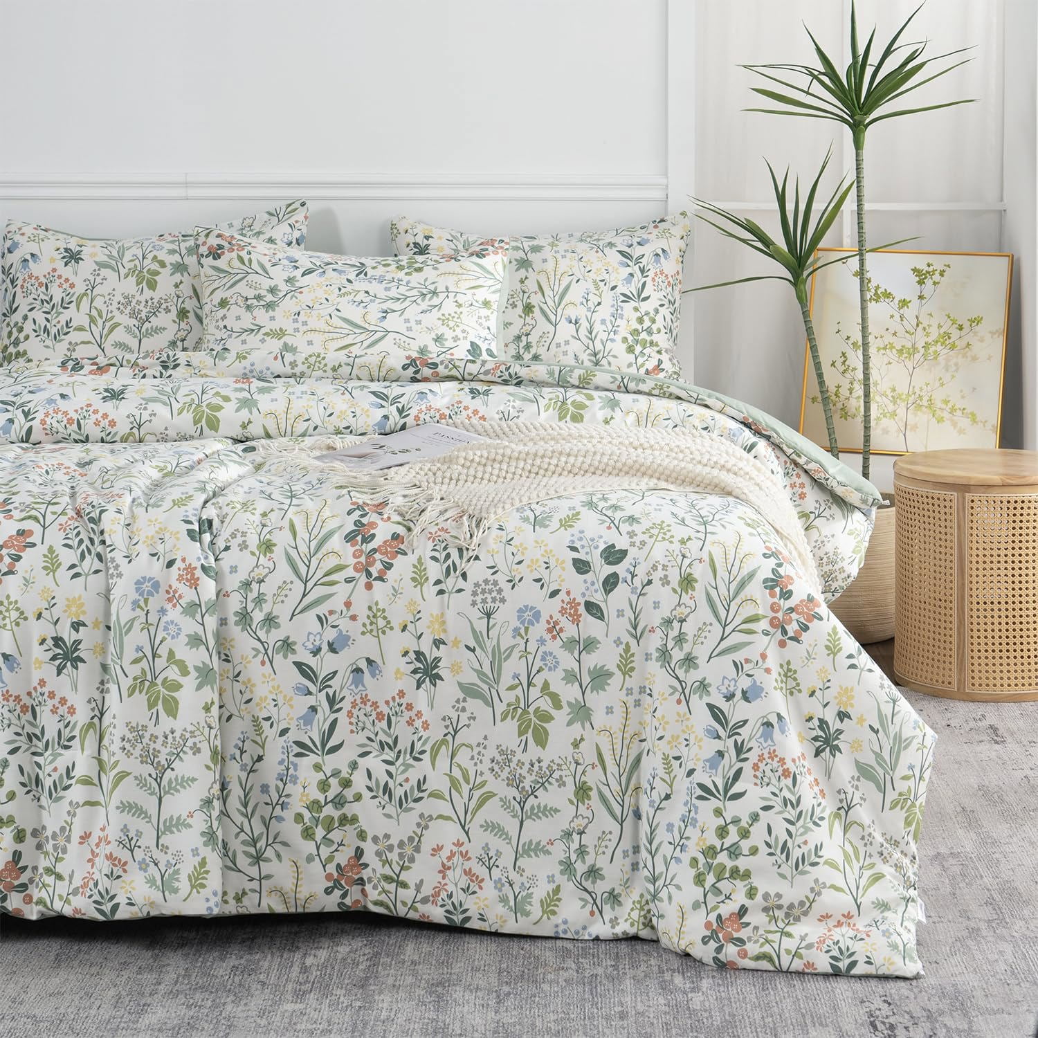 Nayoroom 3 Pieces Floral Comforter Set Soft Bedding Comforter Set Garden Style Green Red Flower Print Botanical Flowers Comforter Set for All Seasons - Walmart.com