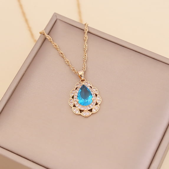 Necklaces for Women Gnobogi Ladies Fashion Diamond Necklace Water Droplets Crystal Clavicle Chain Pendant