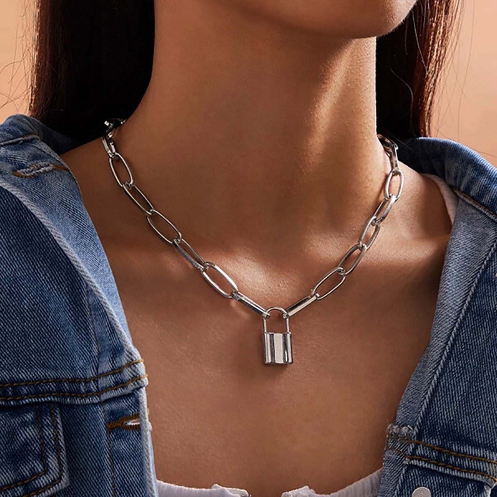 Thick chain deals necklace with lock