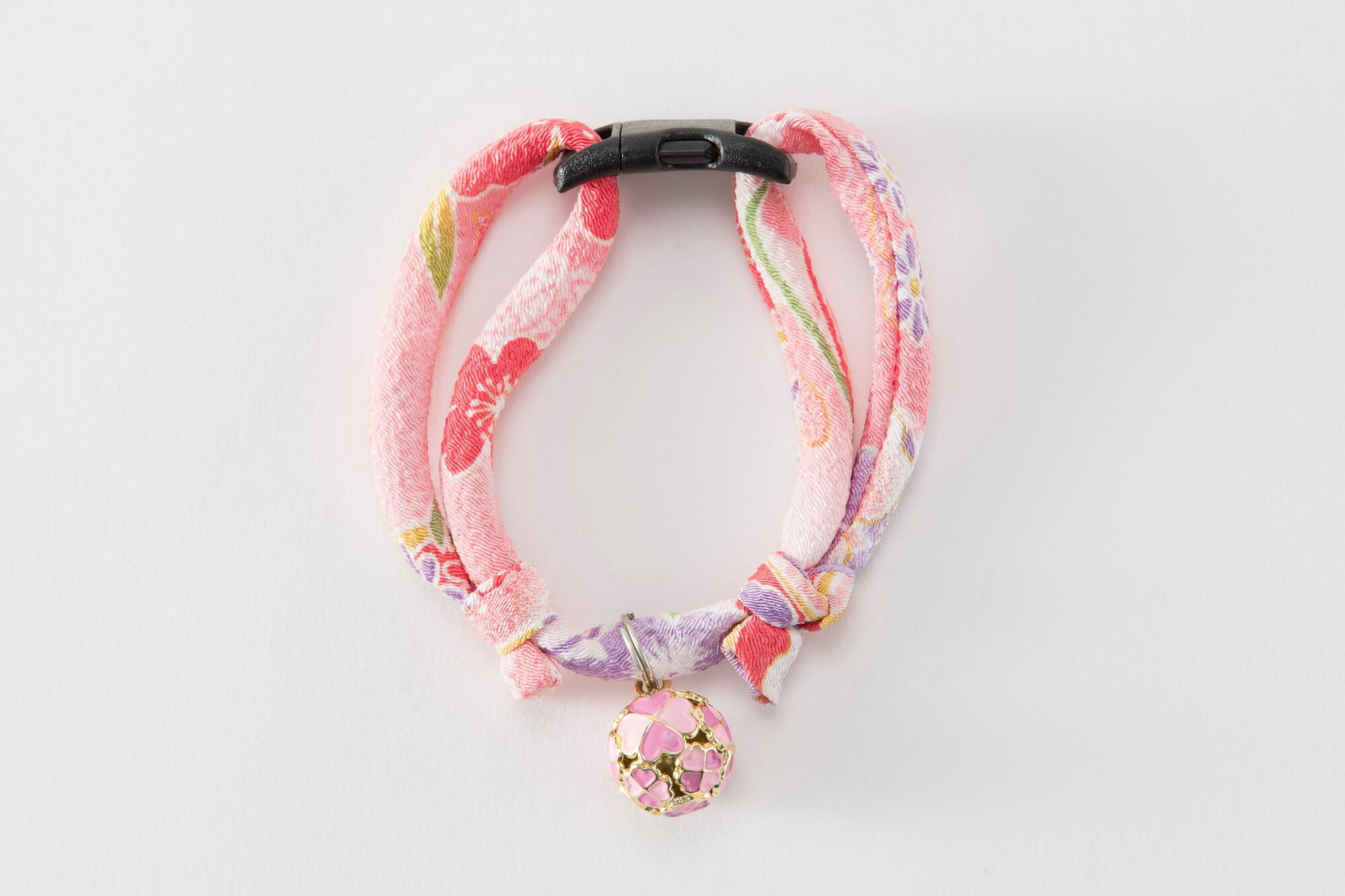 Necoichi Chirimen Cat Collar with Clover Bell (Pastel Pink)