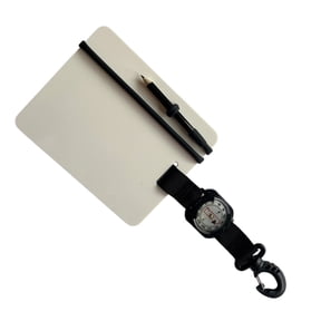 Necvior Dives Communication Slates Integrated Compasses for Accurate Messaging Underwater