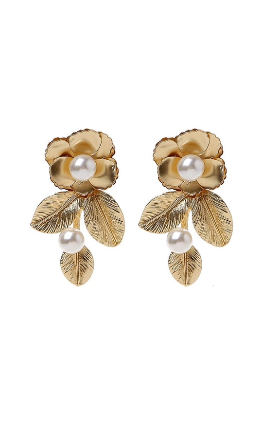 Luxury Gold Tone Earrings Exquisite Baroque Pearl Leaf Flower Royal Earrings Wedding Bridal Jewelry Decoration for Women