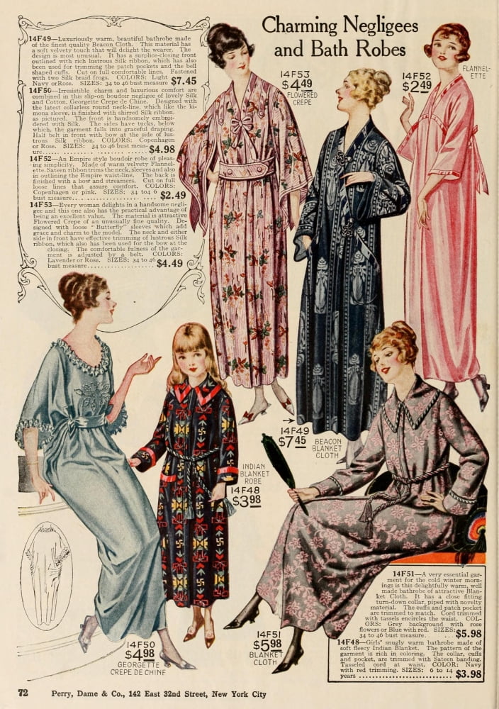 Negligees & bath robes Canvas Art - Unknown (18 x 24)