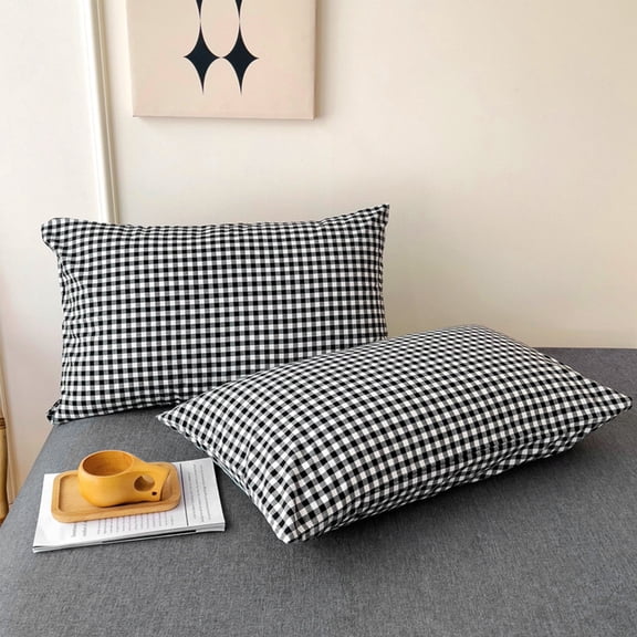Neoyler Pillow Cases Standard Size Sateen Pillowcase Soft Microfiber Mite Resistant Quiet Stay in Place Envelope Closure Hem Piping Machine Washable for Bedroom and Guest Black 18.8x29.1in