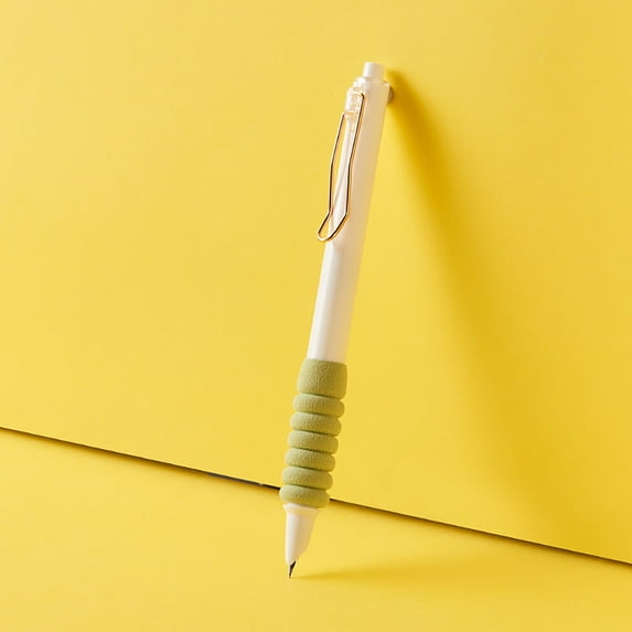 Neoyler Retractable Fountaining Pen with Super Soft Non-slip Grip and Smooth Writing Suit for Students and Professionals Easy to Use and Refill with Replaceable Ink Sac