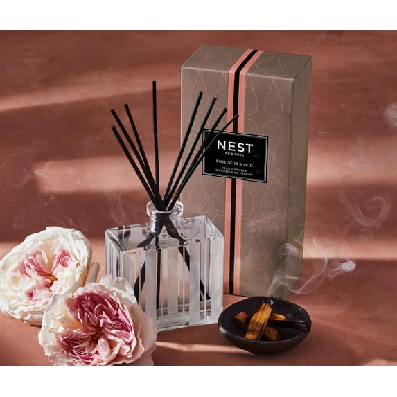 NEST New York Rose Noir & Oud Reed Diffuser 5.9 fl oz with 8 Natural Sticks