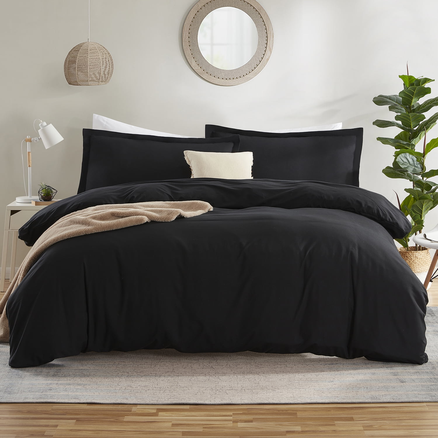LammaLoe California King Duvet Cover Set, Luxury Microfiber Bedding Sets with 2 Pillow Shams, Black