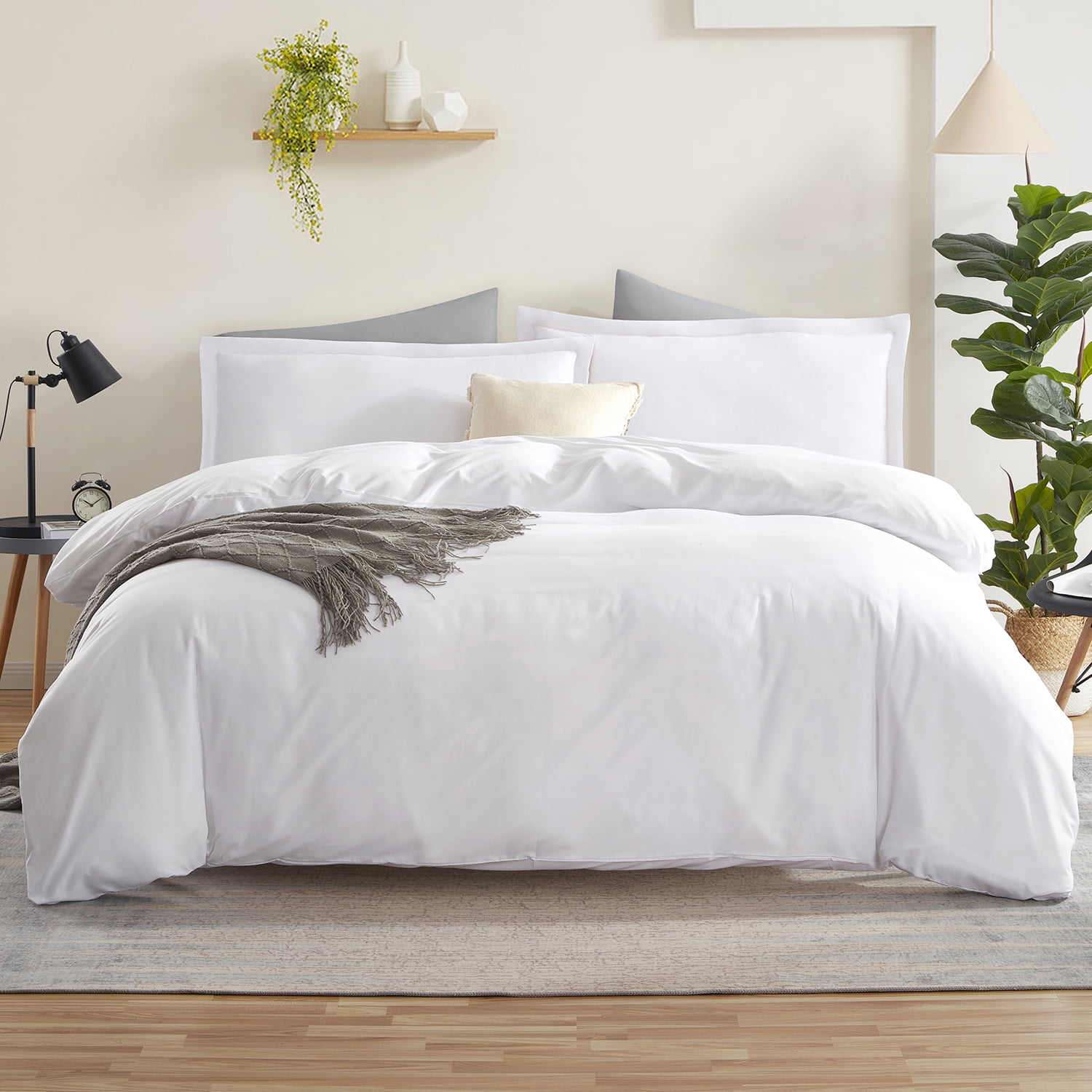 LammaLoe Duvet Cover King 3 Piece, Luxury Microfiber Bedding Sets with 2 Pillow Shams, White