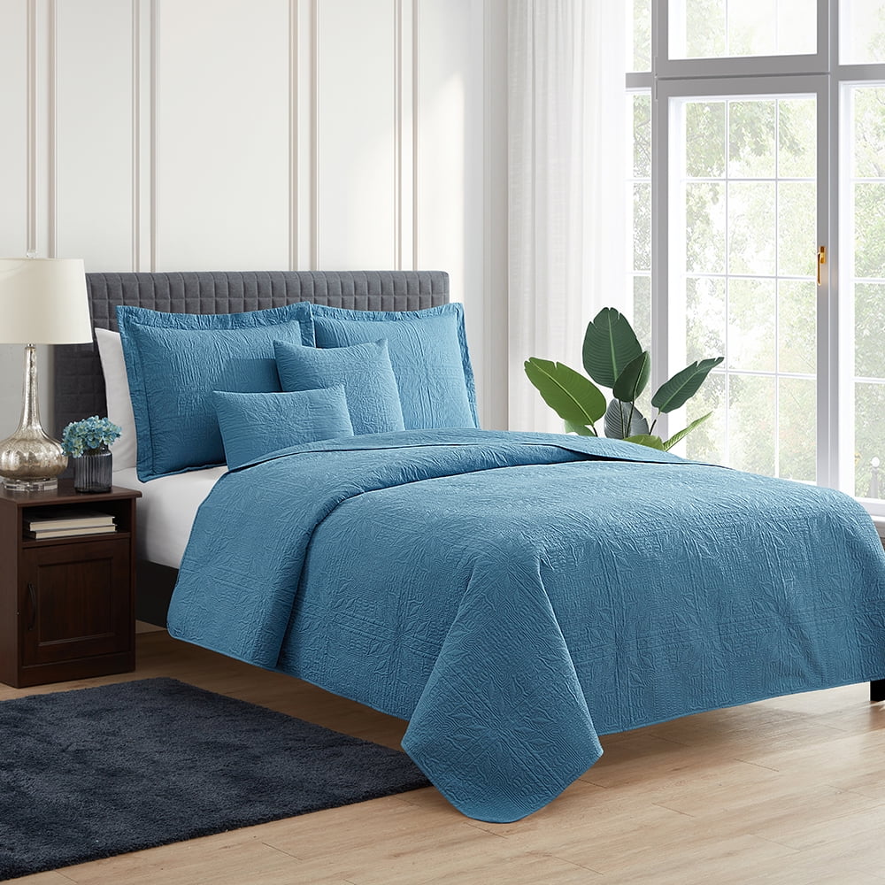 Nestl 4 Piece Quilt Set Twin , Soft Microfiber Lightweight Bedspread Coverlet, Modern Style Ellipse Weave Bed Cover, Blue Heaven