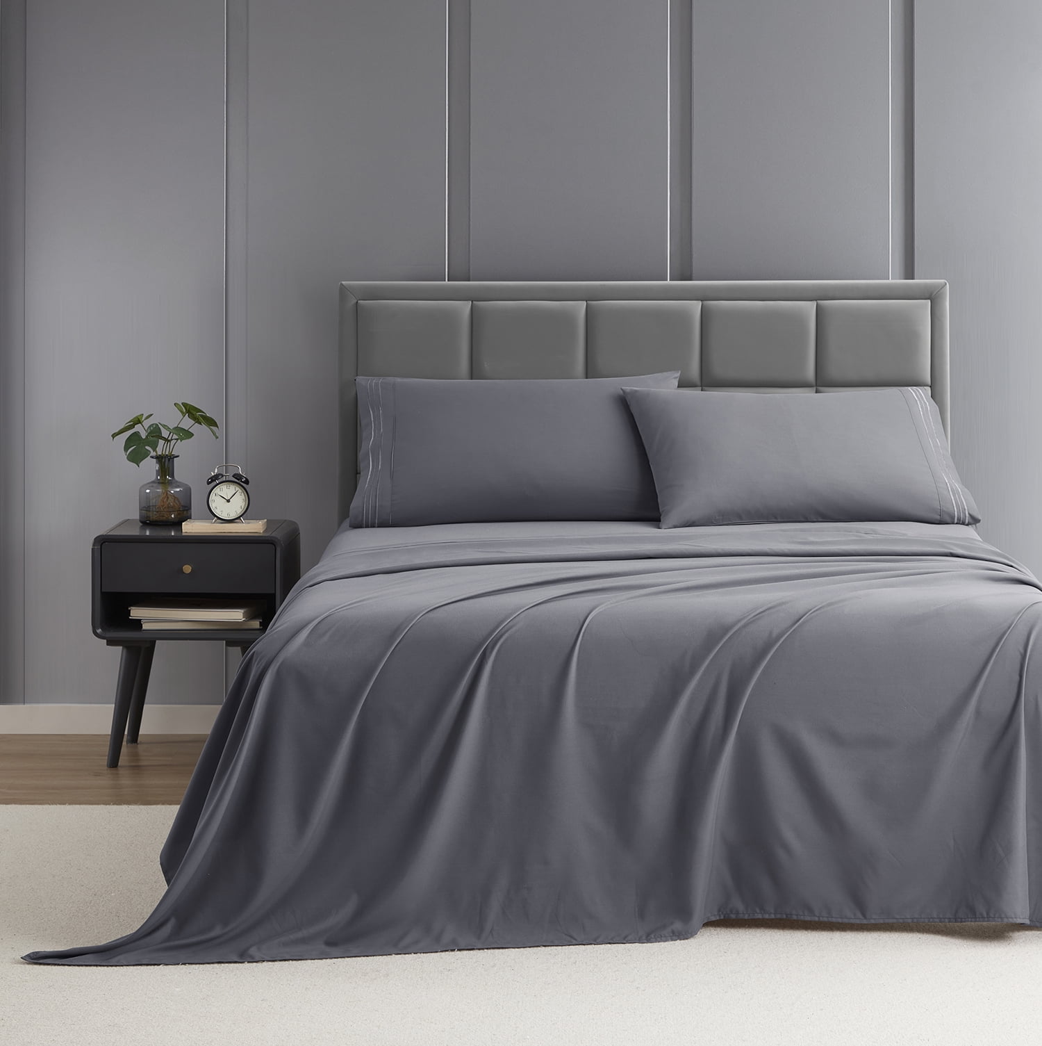 https://i5.walmartimages.com/seo/Nestl-Bed-Sheets-Set-1800-Series-Deep-Pocket-4-Piece-Bed-Sheet-Set-Microfiber-Full-Gray_252baa9b-3786-4c42-bbbb-26903e279ccd.985204480585ebf0df92415b611dfb22.jpeg