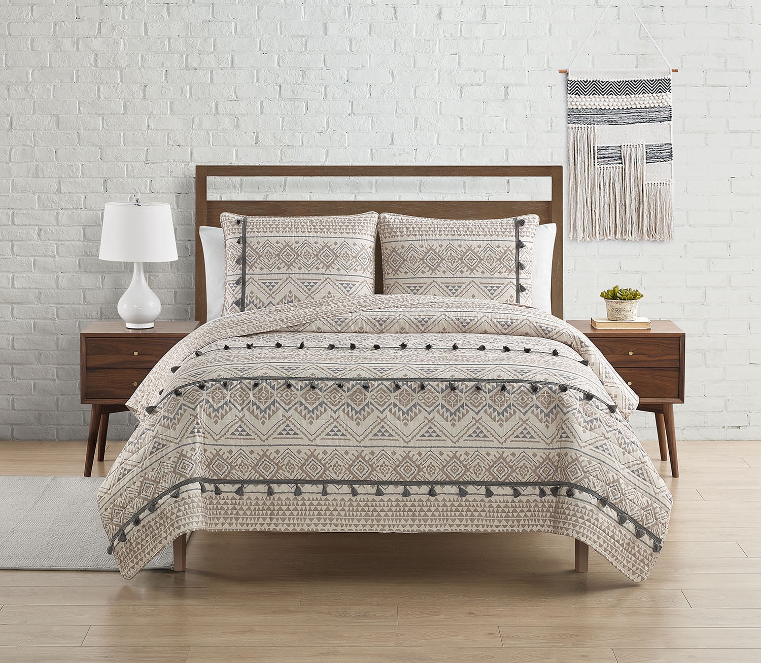 Ivory and Tan Reversible Microfiber Full Quilt Set