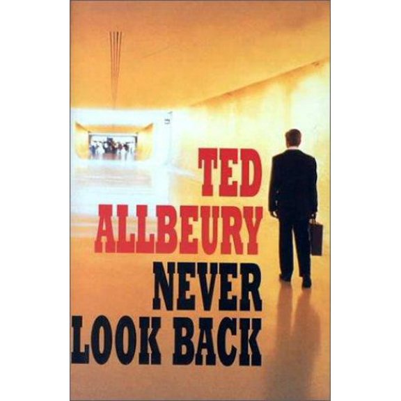 Pre-Owned Never Look Back 9780727855794