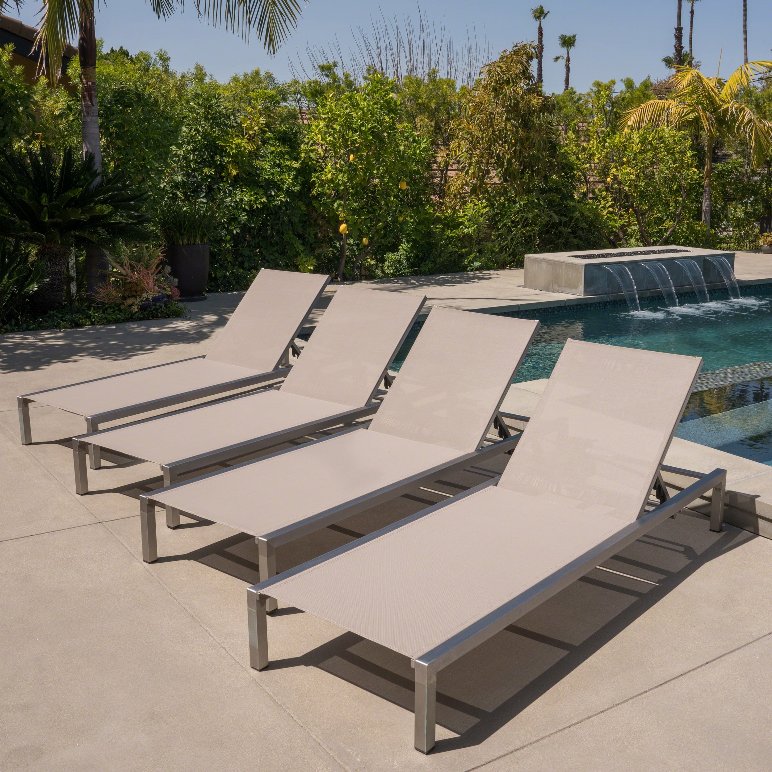 Rust proof 2024 chaise lounge
