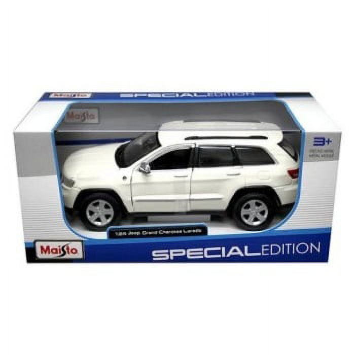 New 1:24 W/B SPECIAL EDITION WHITE JEEP GRAND CHEROKEE LAREDO