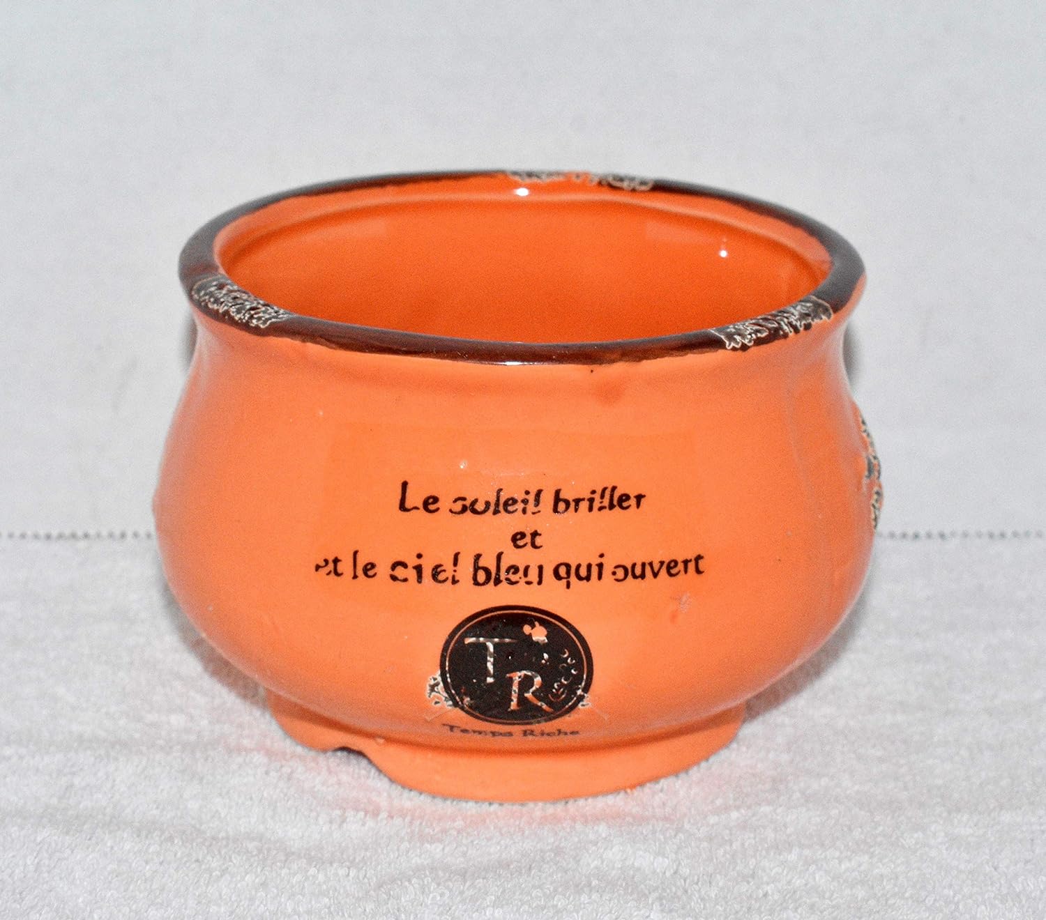 New 4.5" Distressed Look Embossed Flower With French Saying Potbelly