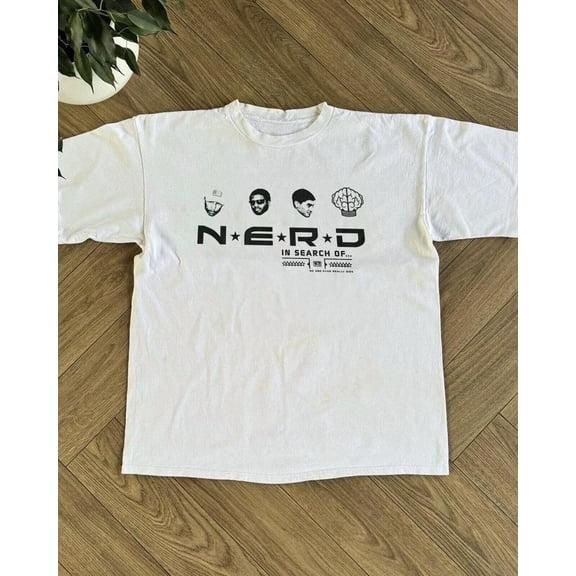 New Apparel Pharrell Williams N.E.R.D. In Search Of… Shirt
