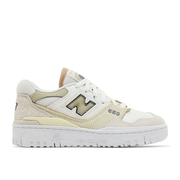 New Balance 550 Wmns Shoes, Sea Salt/Fatigue Green, Size 9.5