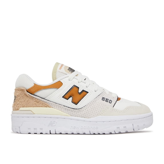 New Balance 550 Wmns Shoes, Sea Salt/Tobacco/Incense, Size 5.5