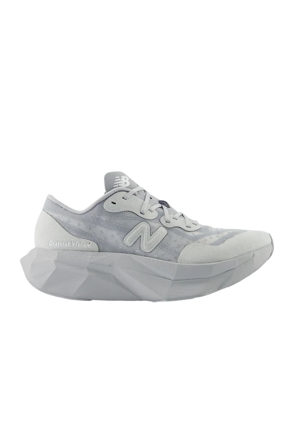 District Vision x FuelCell Supercomp Elite v4 Grey / White WRCELVD4 Women's Size 8