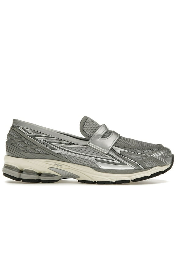 Men's 1906L Metallic Silver Shoes, from StockX