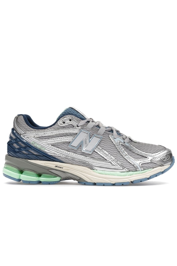 Men's 1906R Still Water Lab Green Running Shoes, from StockX