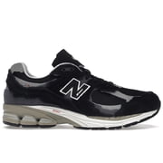 New-Balance-Men-s-2002R-