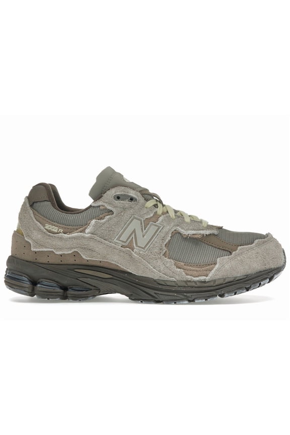 Men's 2002R Protection Pack Brown Running Shoes, from StockX