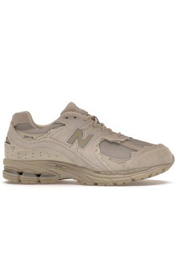 Grey New Balance 2002r display picture 1