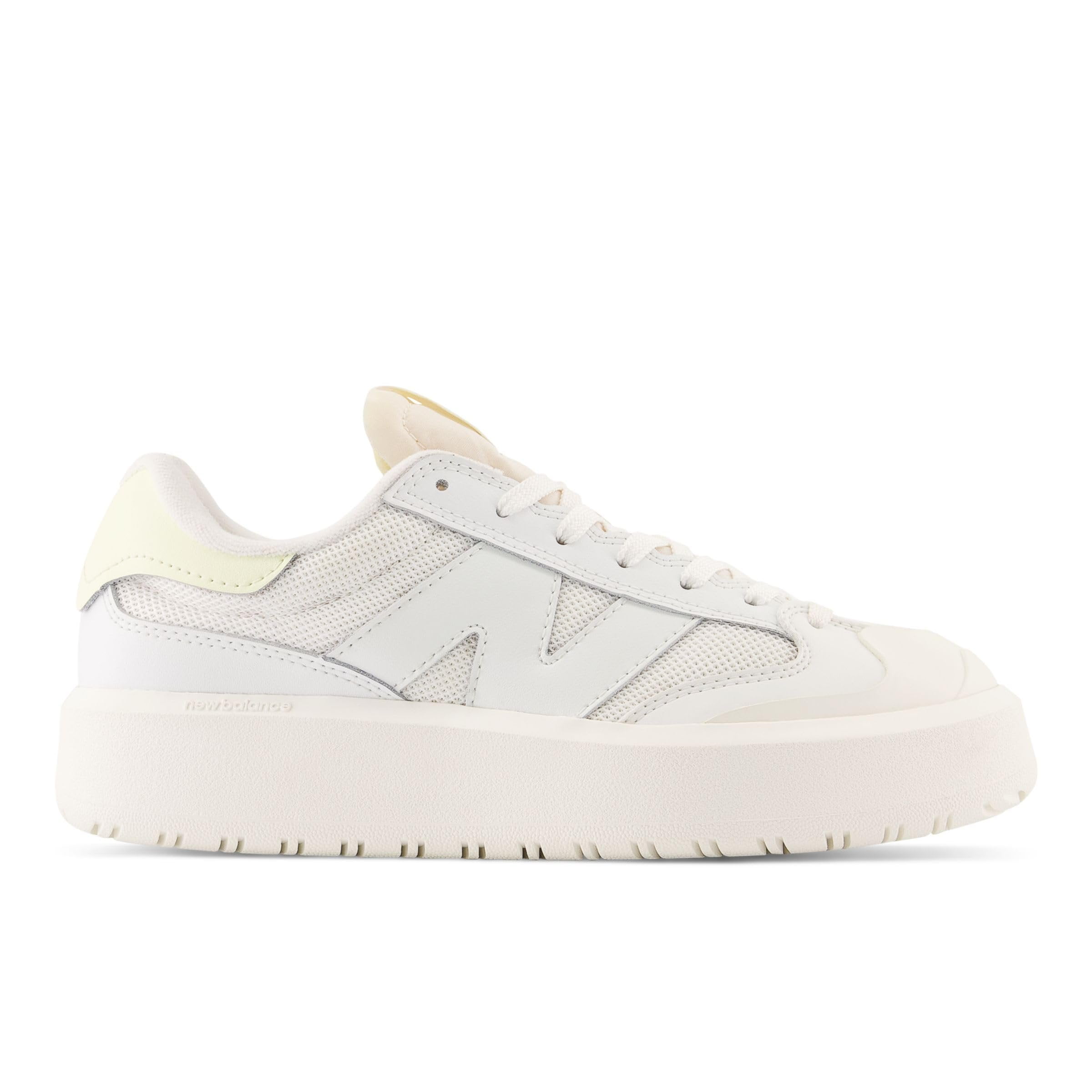 New Balance CT302 Ortholite Court Shoes Size 8.5 US Men Sneaker White No Box Cut in half: New Balance CT302 Review | RunRepeat main image 3