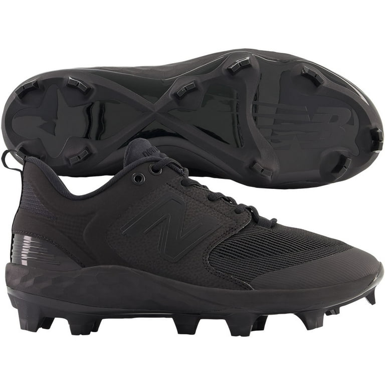 Black molded clearance baseball cleats