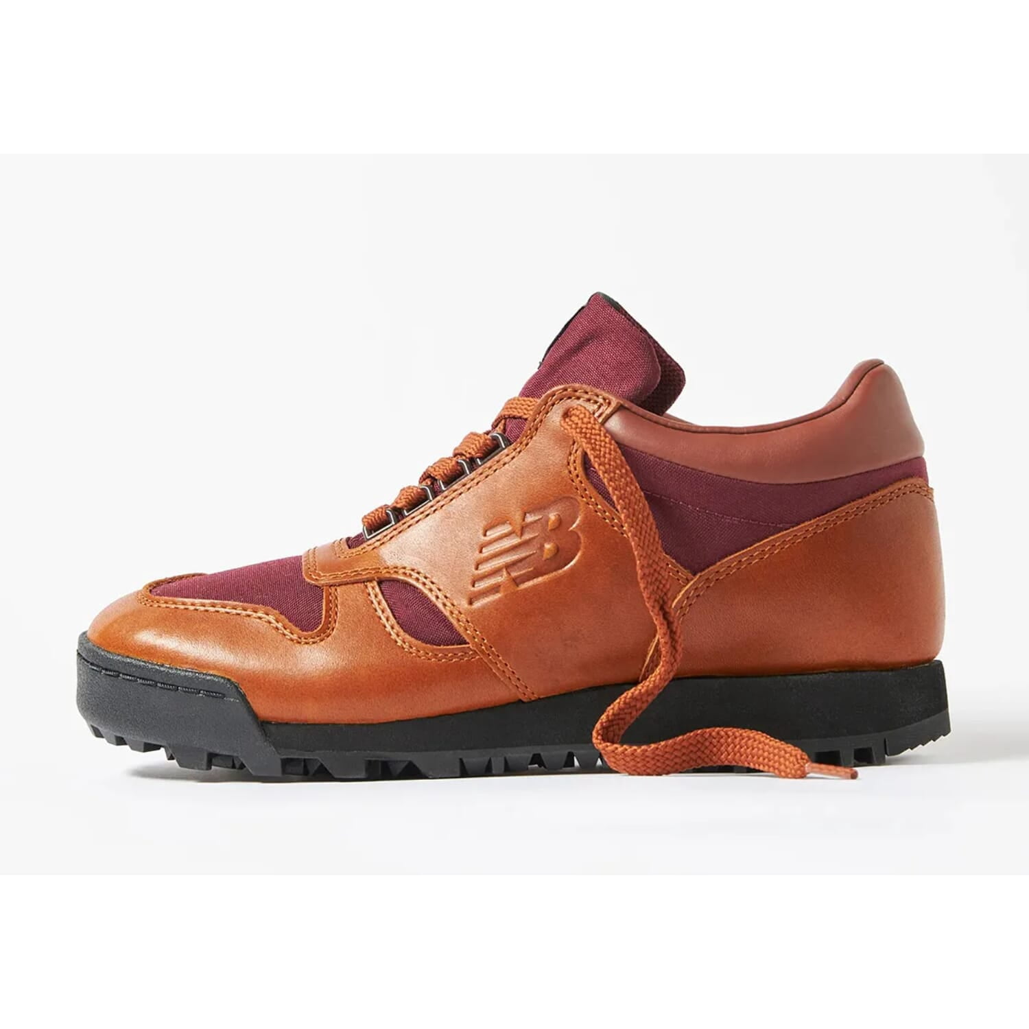 Rainier Low Brown/Red  UALGSOG Men's Size 7.5